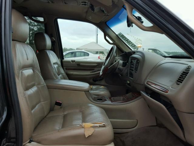 5LMPU28A7YLJ08646 - 2000 LINCOLN NAVIGATOR 黑色 照片 5