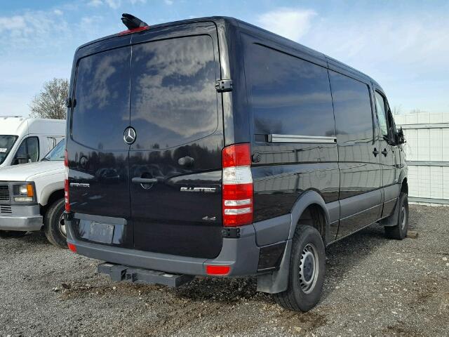 WD3FE7CD3GP287901 - 2016 MERCEDES-BENZ SPRINTER 2 BLACK photo 4