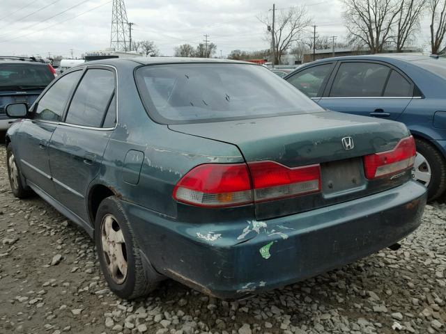 1HGCG66562A124643 - 2002 HONDA ACCORD LX GREEN photo 3