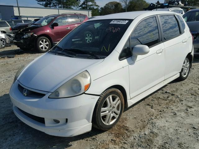 JHMGD38627S016159 - 2007 HONDA FIT S WHITE photo 2