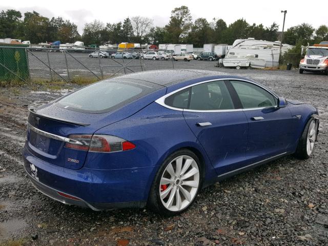 5YJSA1E48GF123774 - 2016 TESLA MODEL S BLUE photo 4
