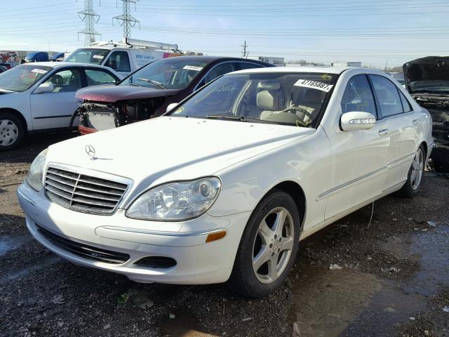 WDBNG75JX5A435314 - 2005 MERCEDES-BENZ S 500 WHITE photo 2