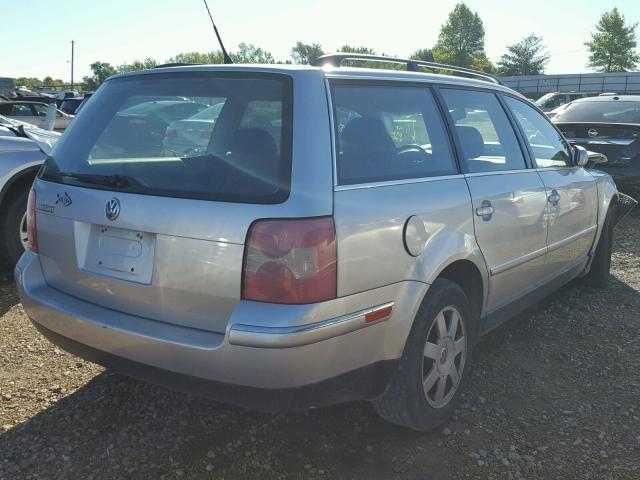 WVWND63B53E141812 - 2003 VOLKSWAGEN PASSAT GL SILVER photo 4