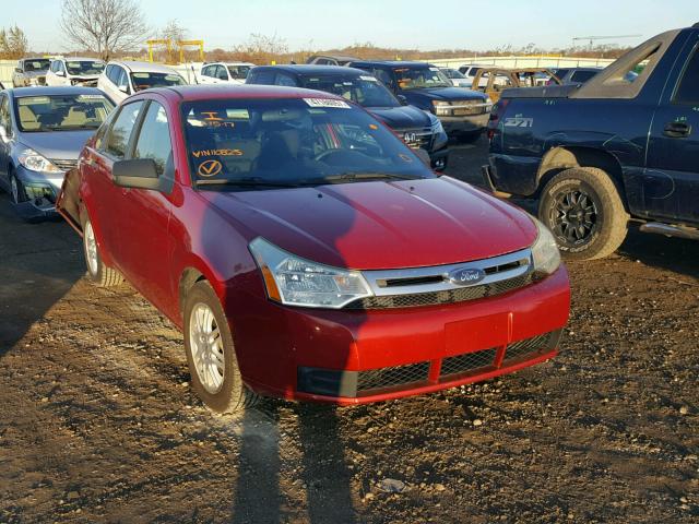 1FAHP3FN5AW110825 - 2010 FORD FOCUS SE RED photo 1