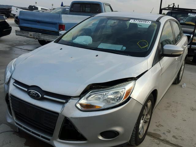 1FADP3F23DL266727 - 2013 FORD FOCUS SE SILVER photo 4