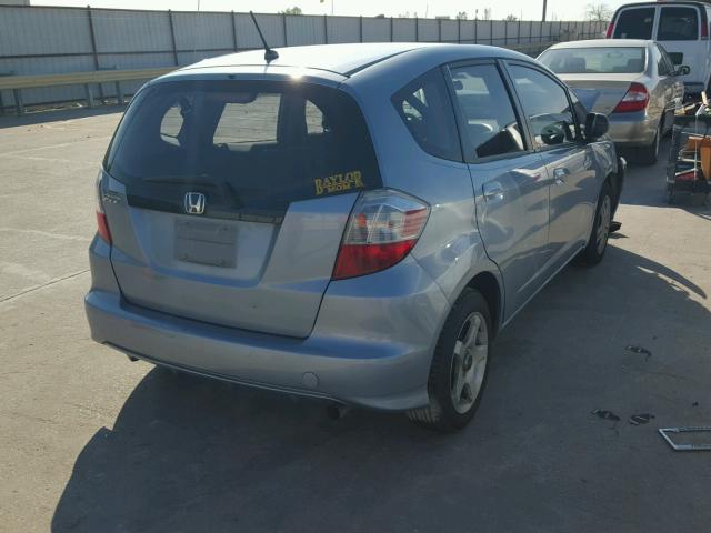 JHMGE8H30BC005714 - 2011 HONDA FIT BLUE photo 4