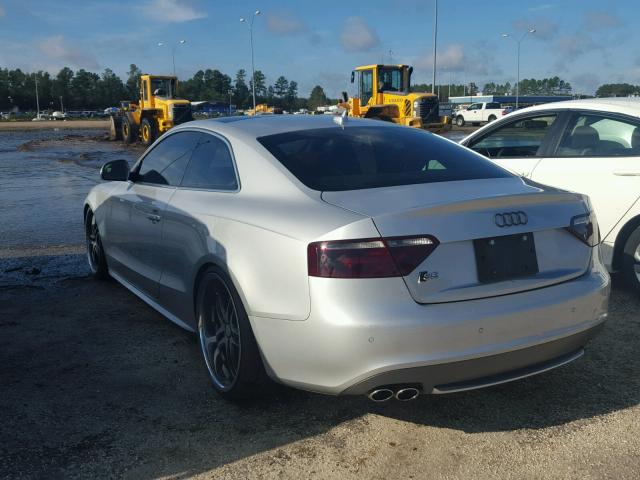 WAURV78T09A026585 - 2009 AUDI S5 QUATTRO SILVER photo 3