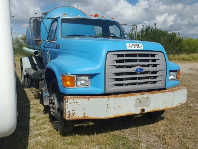 1FDNF80C7SVA50893 - 1995 FORD F800 BLUE photo 1