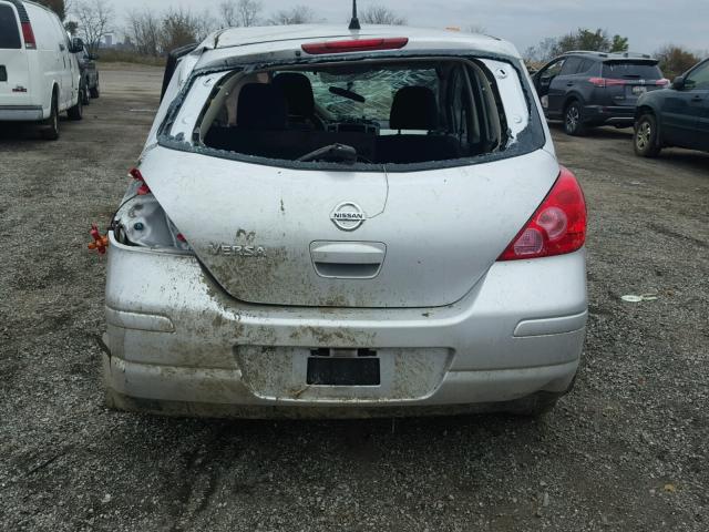 3N1BC1CPXBL405564 - 2011 NISSAN VERSA S SILVER photo 10