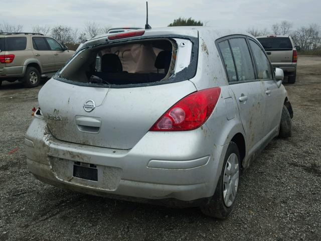 3N1BC1CPXBL405564 - 2011 NISSAN VERSA S SILVER photo 4