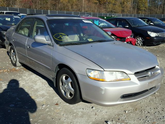 1HGCG555XXA127273 - 1999 HONDA ACCORD EX SILVER photo 1