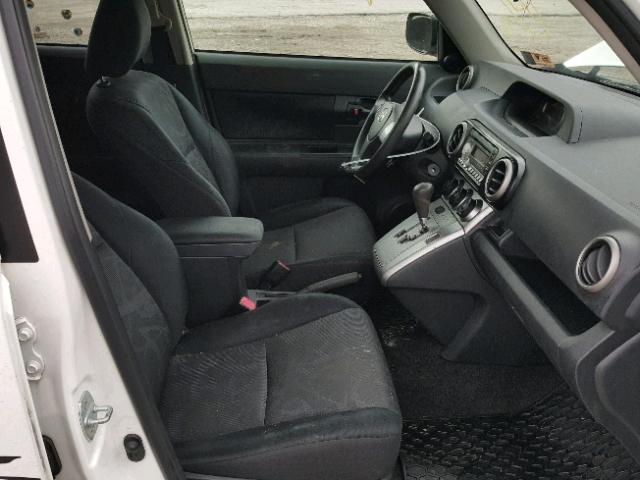 JTLZE4FE4B1128651 - 2011 TOYOTA SCION XB თეთრი ფოტო 5