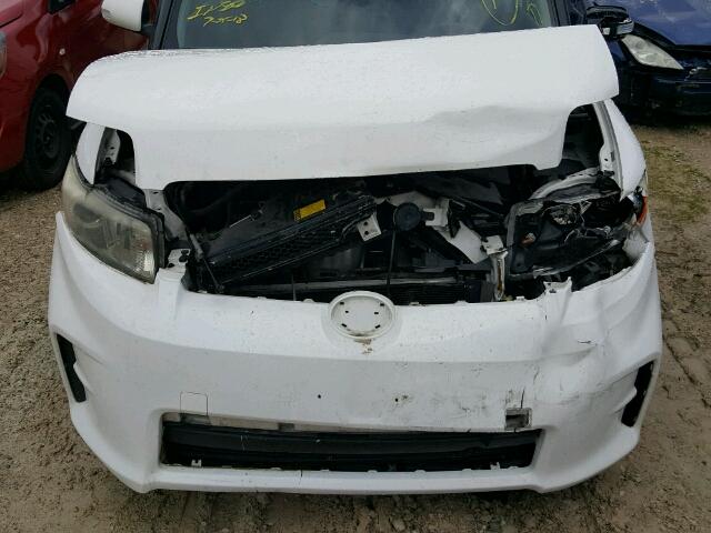 JTLZE4FE4B1128651 - 2011 TOYOTA SCION XB თეთრი ფოტო 7