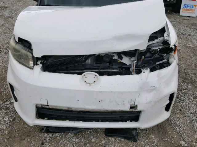 JTLZE4FE4B1128651 - 2011 TOYOTA SCION XB თეთრი ფოტო 9