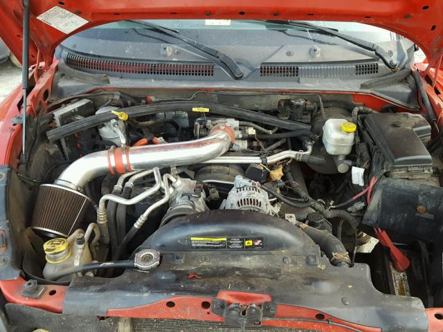 1D7HW58N05S204877 - 2005 DODGE DAKOTA QUA RED photo 7