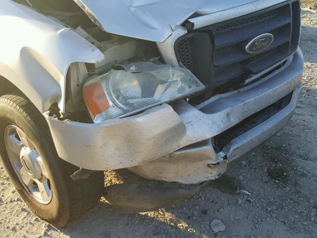 1FTRF12W24NC04515 - 2004 FORD F150 SILVER photo 9