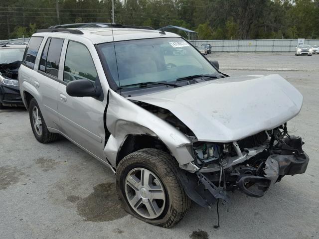 1GNDS13S762277344 - 2006 CHEVROLET TRAILBLAZE SILVER photo 1