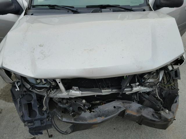 1GNDS13S762277344 - 2006 CHEVROLET TRAILBLAZE SILVER photo 7