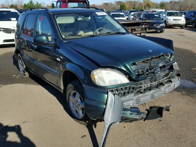 4JGAB54E01A253229 - 2001 MERCEDES-BENZ ML 320 GREEN photo 1