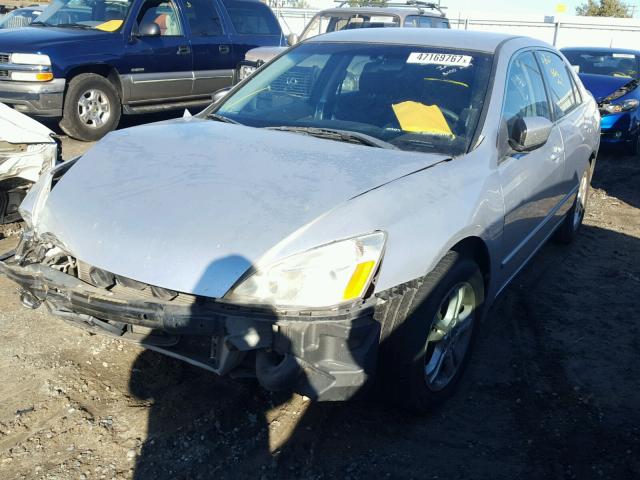 JHMCM56367C024973 - 2007 HONDA ACCORD SE SILVER photo 2