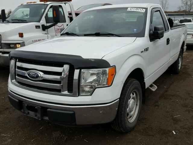 1FTNF1CF6CKD80495 - 2012 FORD F150 Biały zdjęcie 2