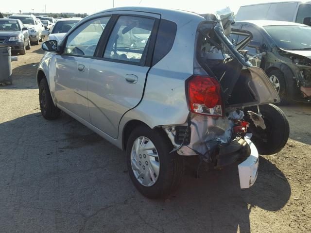 KL1TD666X8B201802 - 2008 CHEVROLET AVEO BASE SILVER photo 3