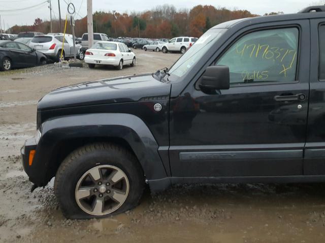 1J8GN28K88W236219 - 2008 JEEP LIBERTY SP BLACK photo 9