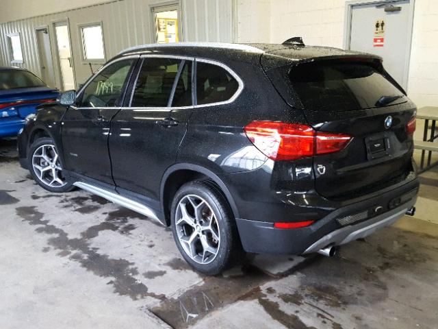 WBXHT3C33H5F68149 - 2017 BMW X1 XDRIVE2 Schwarz Foto 3