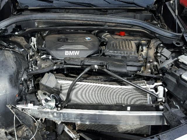 WBXHT3C33H5F68149 - 2017 BMW X1 XDRIVE2 Schwarz Foto 7