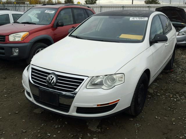 WVWJK73C97P082051 - 2007 VOLKSWAGEN PASSAT WHITE photo 2