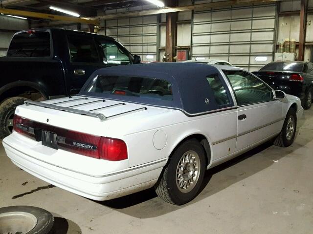 1MEPM6247PH600854 - 1993 MERCURY COUGAR XR7 WHITE photo 4