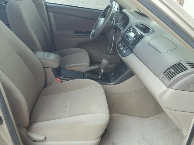 4T1BE32K65U088610 - 2005 TOYOTA CAMRY LE 棕色 照片 5