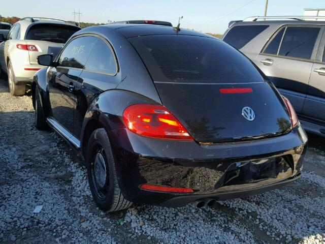 3VWJX7AT6DM669780 - 2013 VOLKSWAGEN BEETLE BLACK photo 3