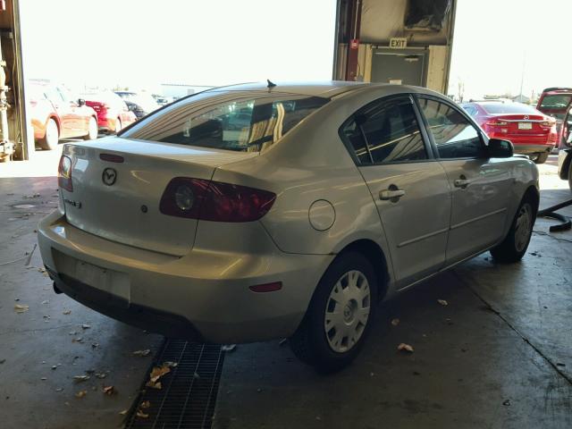 JM1BK12F741155137 - 2004 MAZDA 3 I SILVER photo 4