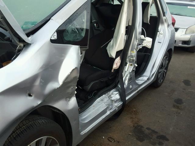 JHMGK5H72GX029720 - 2016 HONDA FIT EX SILVER photo 9