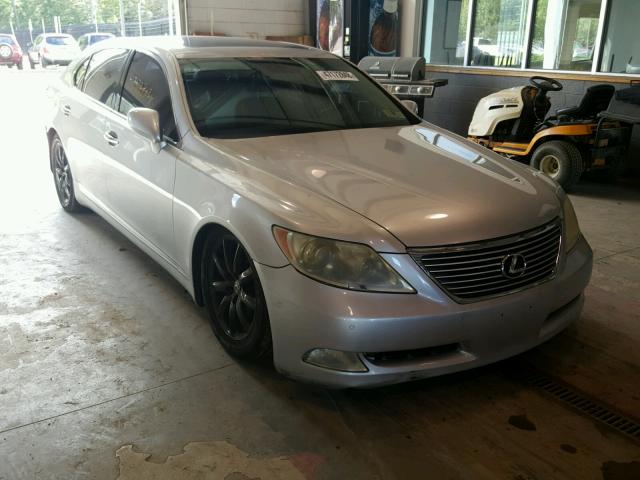 JTHGL46F275014552 - 2007 LEXUS LS 460L SILVER photo 1