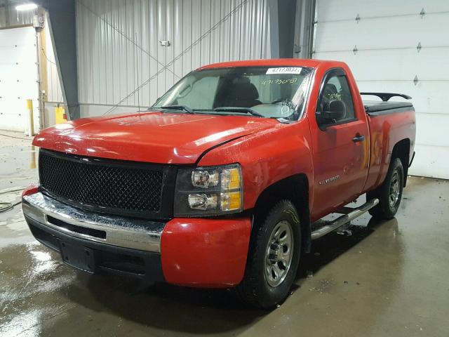 1GCNKPEA7BZ251042 - 2011 CHEVROLET SILVERADO RED photo 2