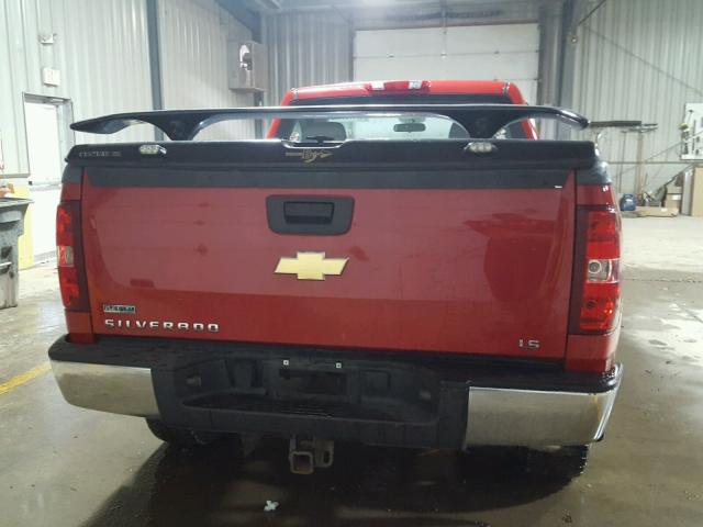 1GCNKPEA7BZ251042 - 2011 CHEVROLET SILVERADO RED photo 6