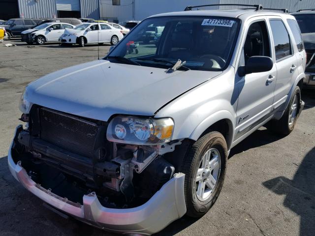 1FMCU96H96KA19724 - 2006 FORD ESCAPE HEV SILVER photo 2