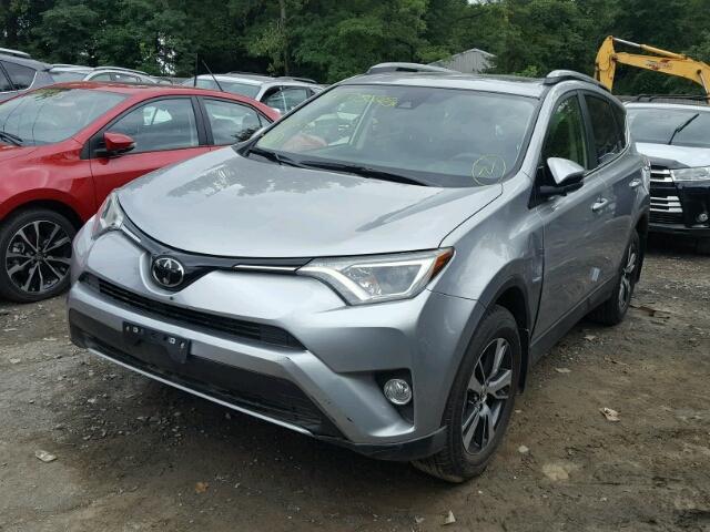 JTMRFREV8JD244147 - 2018 TOYOTA RAV4 ADVEN SILVER photo 2