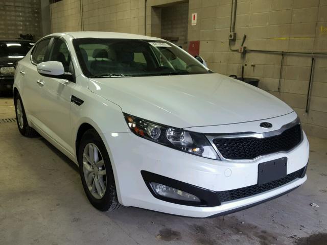 KNAGM4A75C5294604 - 2012 KIA OPTIMA LX WHITE photo 1