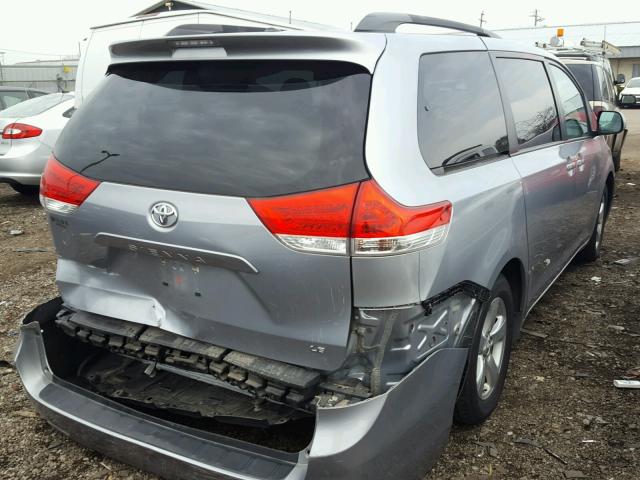 5TDKK3DC5ES460557 - 2014 TOYOTA SIENNA LE SILVER photo 4