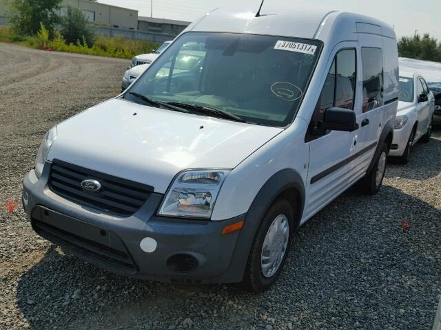 NM0LS6AN0DT133802 - 2013 FORD TRANSIT CO WHITE photo 2