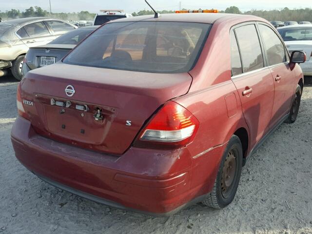 3N1BC11E87L405278 - 2007 NISSAN VERSA S RED photo 4