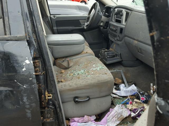 3D7KR28A77G796605 - 2007 DODGE RAM 2500 S შავი ფოტო 5