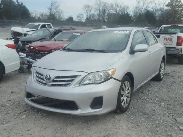 5YFBU4EEXDP084770 - 2013 TOYOTA COROLLA BA SILVER photo 2