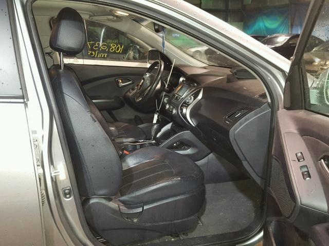 KM8JU3AC1CU343511 - 2012 HYUNDAI TUCSON GLS GRAY photo 5