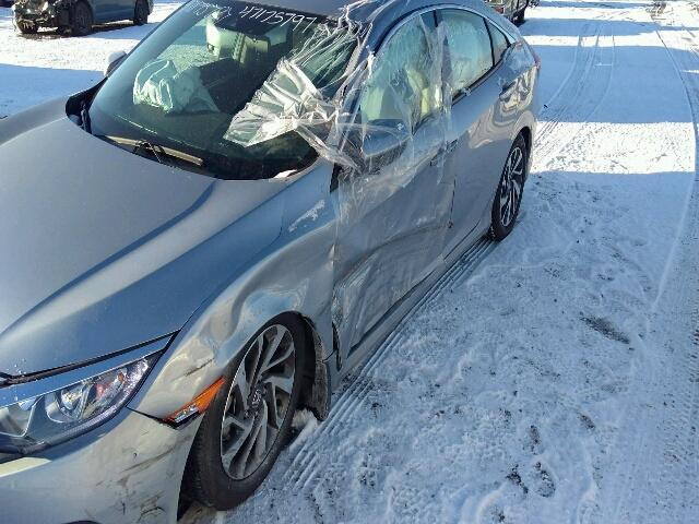 2HGFC2F8XHH040248 - 2017 HONDA CIVIC EX 银色 照片 9