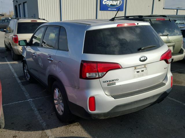 5XYKT3A67EG443705 - 2014 KIA SORENTO LX SILVER photo 3