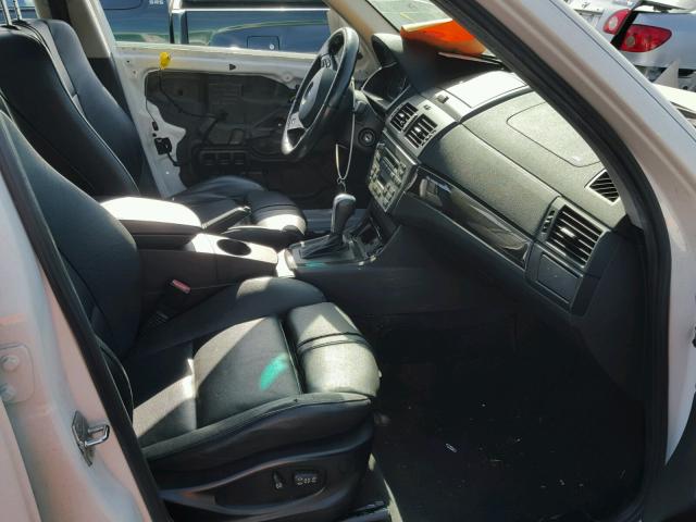 WBXPC93447WF25326 - 2007 BMW X3 3.0SI WHITE photo 5